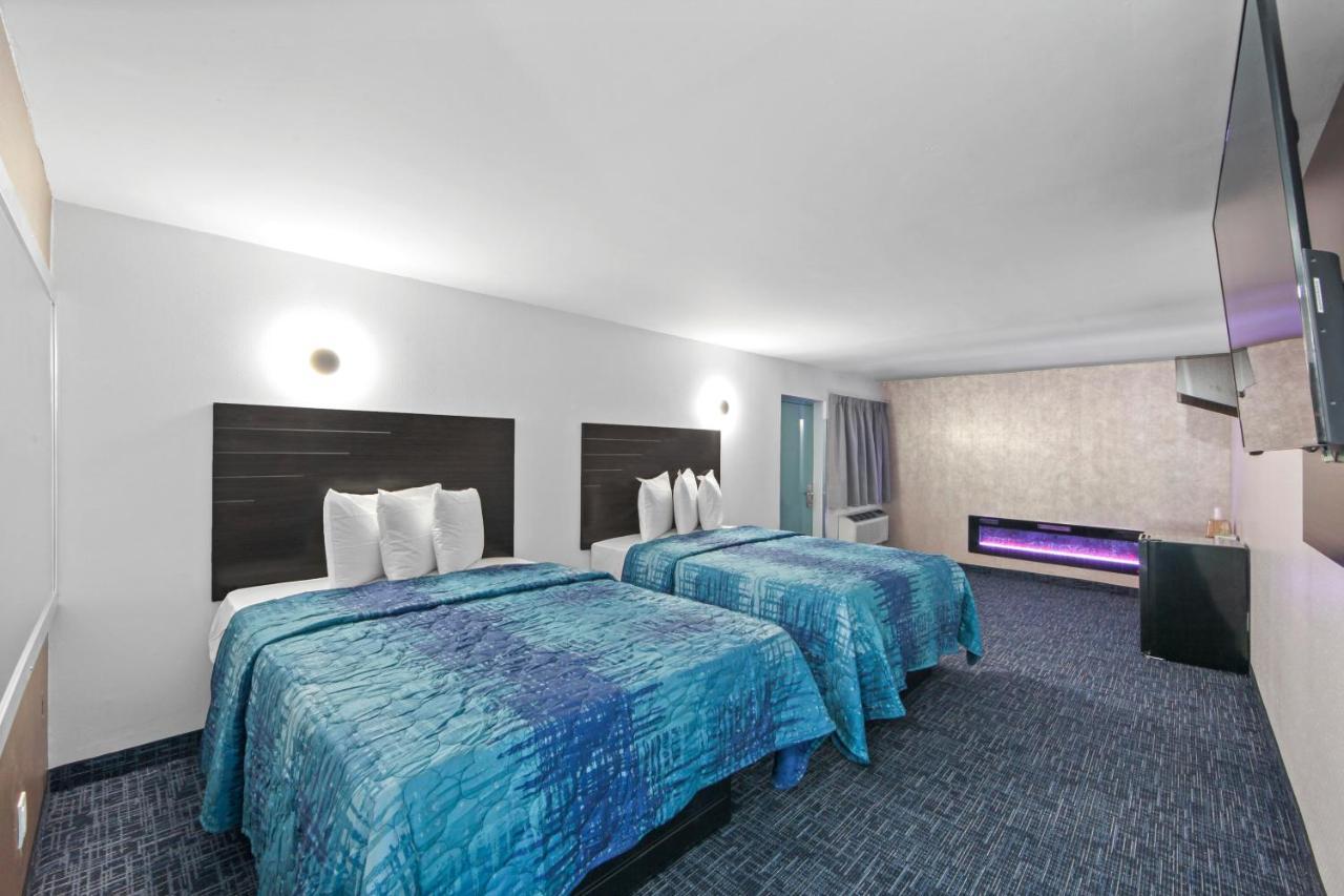 Hotel Opus Bronx Near Bay Plaza Mall Nueva York Exterior foto